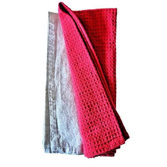 NEW Set 2 Kitchen Towels BEADED CHERRIES & Solid Red MAISON HOME 100% Cotton - Picture 4 of 5